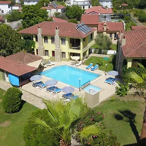 Summer Life Aparthotel